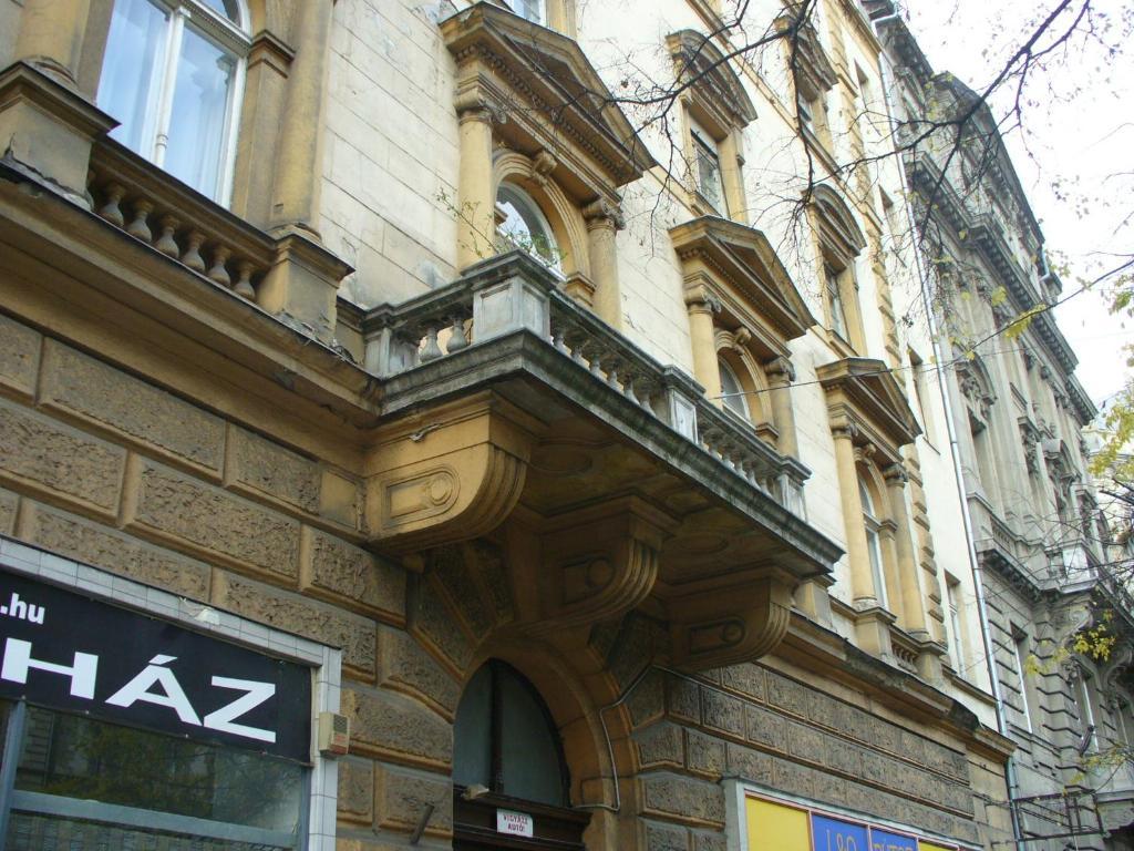 Budapest Tourist Apartments - Jozsef Koerut Exteriér fotografie
