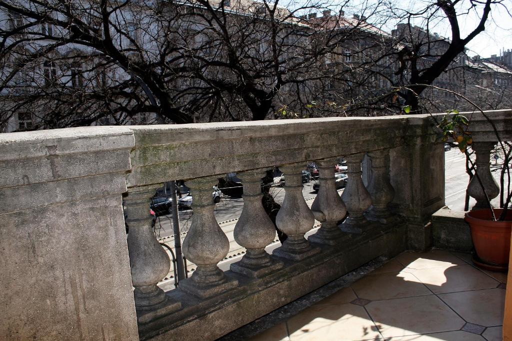 Budapest Tourist Apartments - Jozsef Koerut Pokoj fotografie